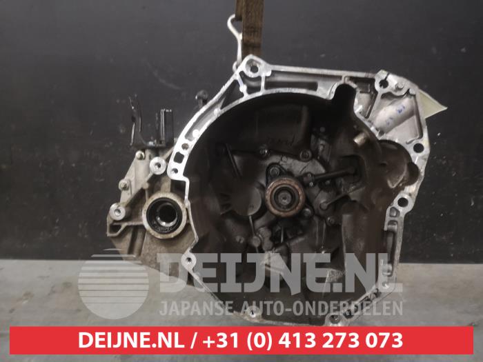 Usagé Boîte de vitesse Nissan Micra (K13) 1.2 12V Prix € 150,00 Règlement à la marge proposé par V.Deijne Jap.Auto-onderdelen BV