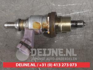 Used Injector (diesel) Toyota Verso 2.0 16V D-4D-F Price on request offered by V.Deijne Jap.Auto-onderdelen BV