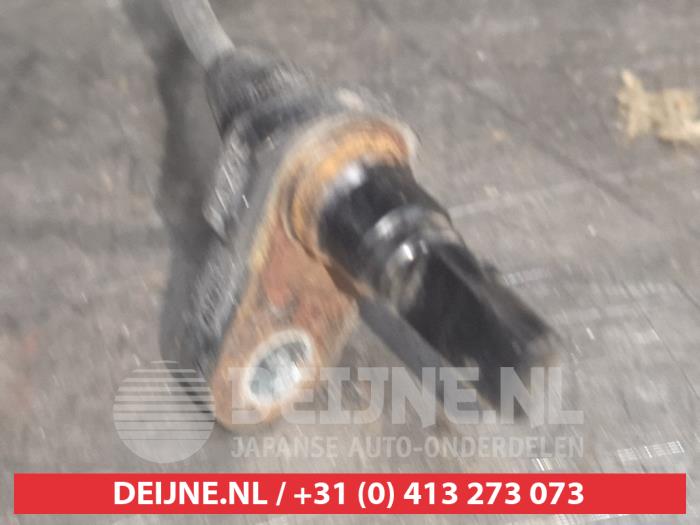 Begagnade ABS-sensor Toyota Verso S 1.4 D-4D Pris € 25,00 Marginaltabell erbjuds av V.Deijne Jap.Auto-onderdelen BV