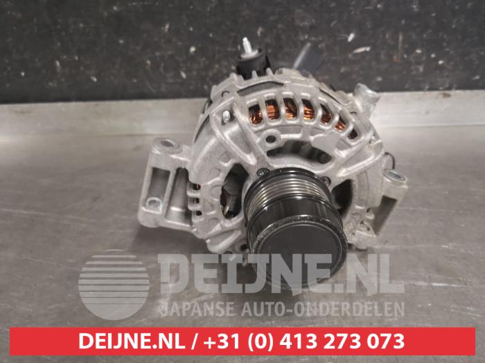 Gebrauchte Dynamo Toyota Yaris IV (P21/PA1/PH1) 1.5 12V VVT-i Preis € 150,00 Margenregelung angeboten von V.Deijne Jap.Auto-onderdelen BV