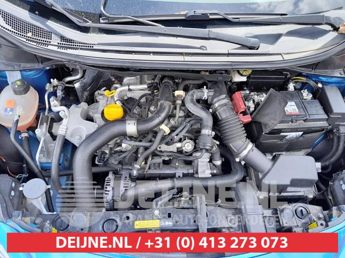 Motor van een Nissan Micra (K14) 0.9 IG-T 12V 2018