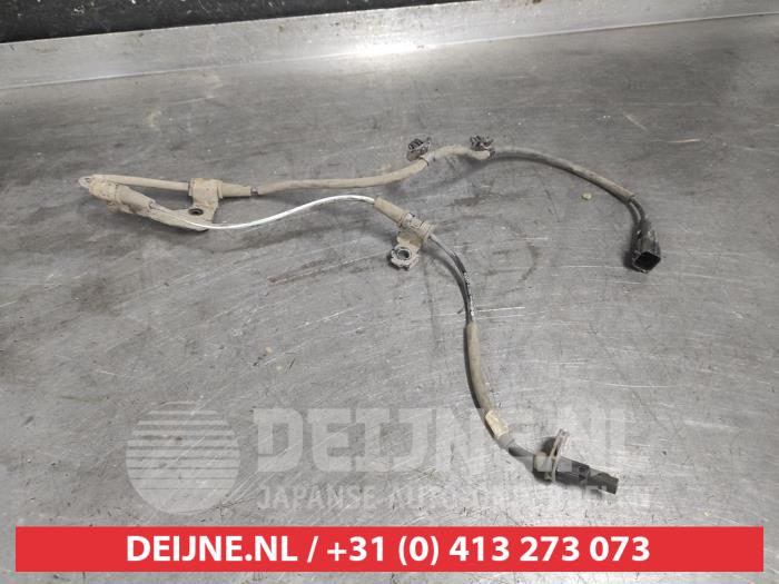 Usados Sensor ABS Hyundai Ioniq 1.6 GDI 16V Hybrid Precio € 25,00 Norma de margen ofrecido por V.Deijne Jap.Auto-onderdelen BV