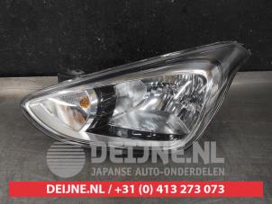 Używane Reflektor lewy Hyundai i10 (B5) 1.0 12V Cena € 125,00 Procedura marży oferowane przez V.Deijne Jap.Auto-onderdelen BV