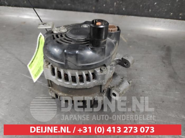 Dynamo van een Honda CR-V (RE/RM) 2.2 i-CTDi 16V 2009