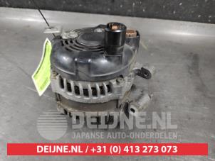Dynamo van een Honda CR-V (RE/RM) 2.2 i-CTDi 16V 2009
