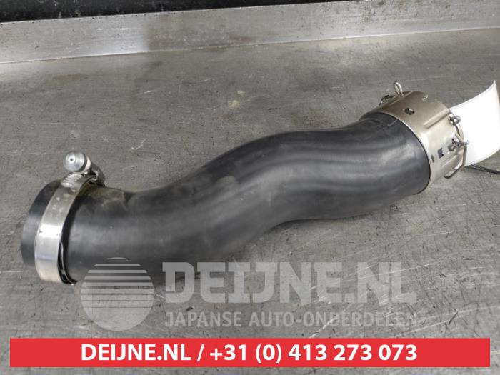 Gebrauchte Intercooler Schlauch Kia Rio IV (YB) 1.0i T-GDi 100 12V Preis auf Anfrage angeboten von V.Deijne Jap.Auto-onderdelen BV