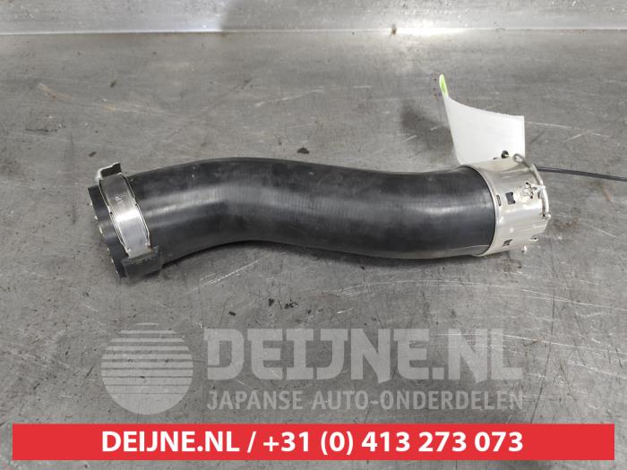 Gebrauchte Intercooler Schlauch Kia Rio IV (YB) 1.0i T-GDi 100 12V Preis auf Anfrage angeboten von V.Deijne Jap.Auto-onderdelen BV