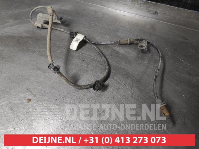 Begagnade ABS-sensor Hyundai i30 (PDEB5/PDEBB/PDEBD/PDEBE) 1.0 T-GDI 12V Pris € 25,00 Marginaltabell erbjuds av V.Deijne Jap.Auto-onderdelen BV