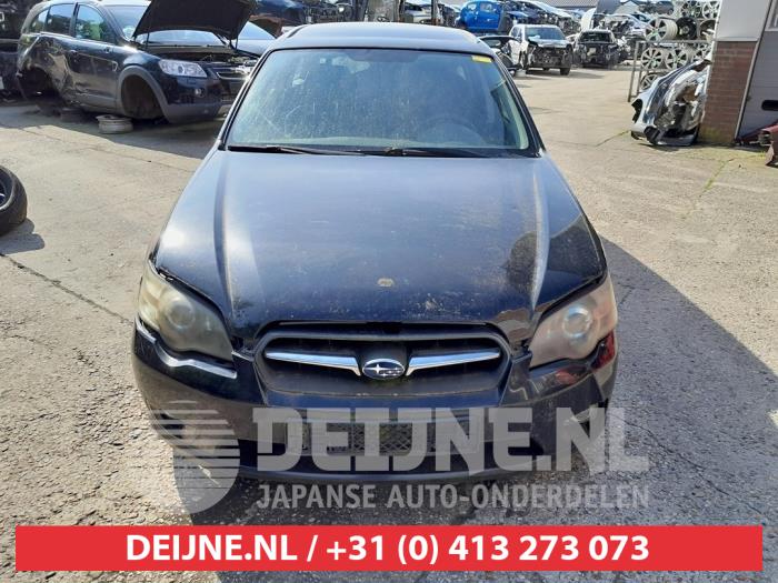 Używane Grill Subaru Legacy Touring Wagon (BP) 2.5 16V Cena € 40,00 Procedura marży oferowane przez V.Deijne Jap.Auto-onderdelen BV