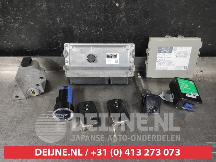 Used Engine management computer Lexus RX (L1) 450h V6 24V VVT-i 4x2 Price € 200,00 Margin scheme offered by V.Deijne Jap.Auto-onderdelen BV