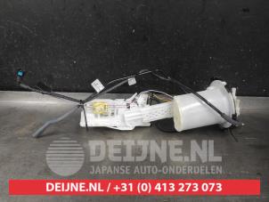 Gebrauchte Kraftstoffpumpe Elektrisch Toyota Yaris Cross (PB1/PJ1) 1.5 12V Hybrid 115 Preis € 100,00 Margenregelung angeboten von V.Deijne Jap.Auto-onderdelen BV