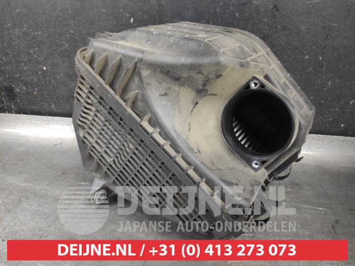 Begagnade Luftfilterhus Hyundai Santa Fe III (DM) 2.2 CRDi R 16V 4x4 Pris € 50,00 Marginaltabell erbjuds av V.Deijne Jap.Auto-onderdelen BV