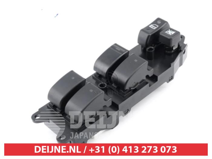 Nuevos Interruptor combinado de ventanillas Toyota Corolla Verso Precio € 60,50 IVA incluido ofrecido por V.Deijne Jap.Auto-onderdelen BV