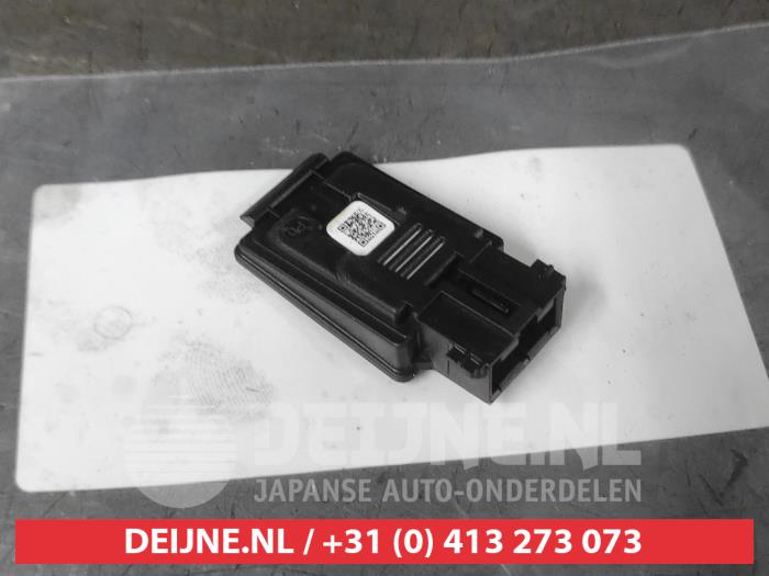 Begagnade Sensor (övriga) Hyundai Tucson (NX) 1.6 CRDi 16V Hybrid 48V Pris på förfrågan erbjuds av V.Deijne Jap.Auto-onderdelen BV