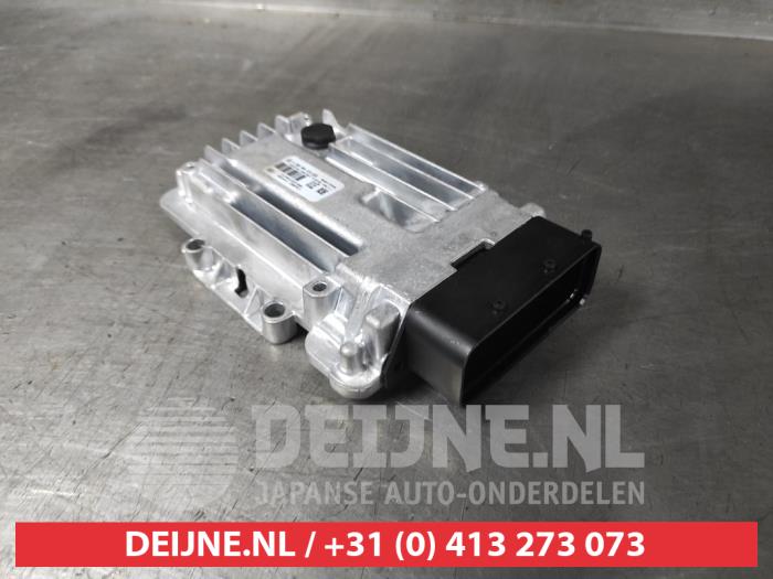 Used Automatic gearbox computer Kia Sorento III (UM) 2.2 CRDi 16V VGT 4x4 Price € 75,00 Margin scheme offered by V.Deijne Jap.Auto-onderdelen BV