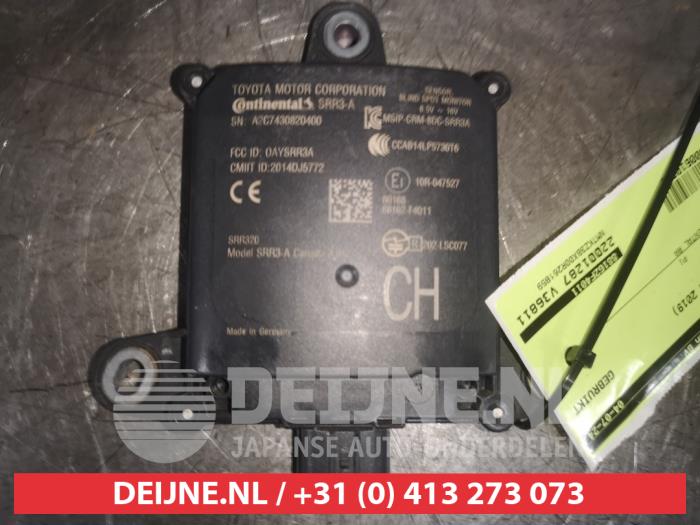 Begagnade Dödvinkelsensor Toyota C-HR (X1,X5) 1.8 16V Hybrid Pris € 100,00 Marginaltabell erbjuds av V.Deijne Jap.Auto-onderdelen BV
