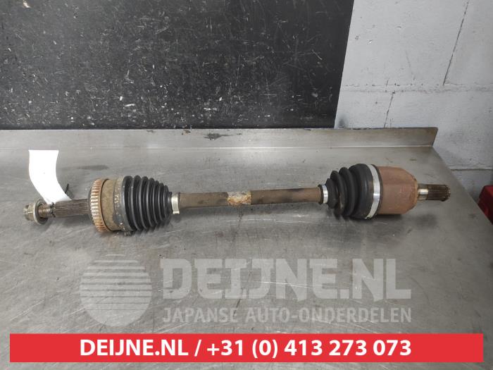 Gebrauchte Antriebswelle links vorne Hyundai iX35 (LM) 2.0 16V 4x4 Preis € 50,00 Margenregelung angeboten von V.Deijne Jap.Auto-onderdelen BV