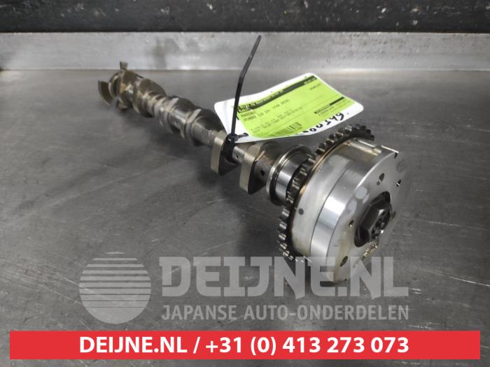 Usagé Arbre à cames Hyundai i10 (B5) 1.0 12V Prix sur demande proposé par V.Deijne Jap.Auto-onderdelen BV