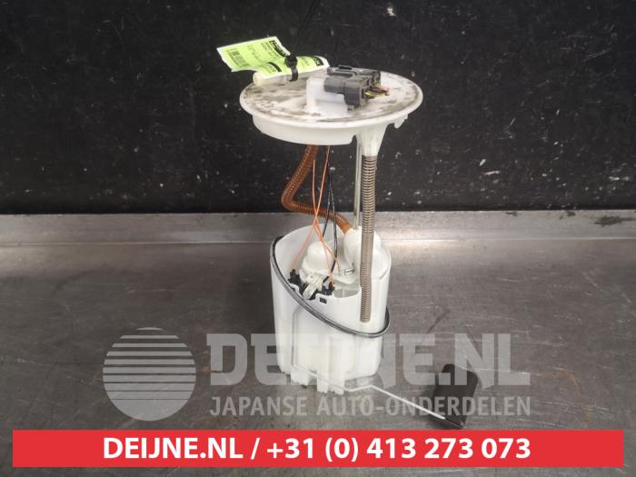 Gebrauchte Kraftstoffpumpe Elektrisch Suzuki SX4 S-Cross (JY) 1.4 Booster Jet Turbo 16V AllGrip Preis € 75,00 Margenregelung angeboten von V.Deijne Jap.Auto-onderdelen BV