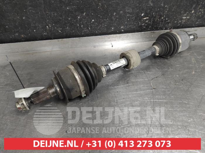 Gebrauchte Antriebswelle links vorne Suzuki SX4 S-Cross (JY) 1.4 Booster Jet Turbo 16V AllGrip Preis € 75,00 Margenregelung angeboten von V.Deijne Jap.Auto-onderdelen BV