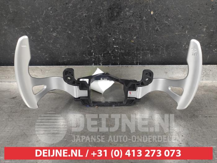 Usagé Kit manettes de commande Mitsubishi Eclipse Cross (GK/GL) 2.4 16V PHEV 4x4 Prix € 50,00 Règlement à la marge proposé par V.Deijne Jap.Auto-onderdelen BV