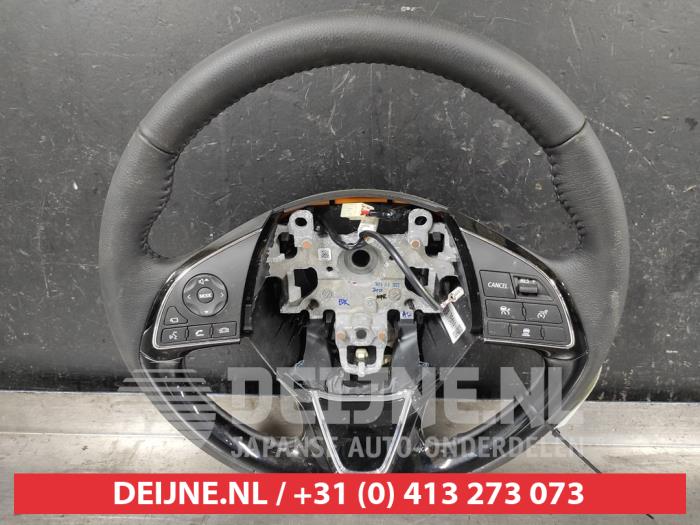 Używane Kierownica Mitsubishi Eclipse Cross (GK/GL) 2.4 16V PHEV 4x4 Cena € 150,00 Procedura marży oferowane przez V.Deijne Jap.Auto-onderdelen BV