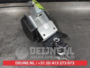 Used Rear seatbelt, centre Mitsubishi Eclipse Cross (GK/GL) 2.4 16V PHEV 4x4 Price on request offered by V.Deijne Jap.Auto-onderdelen BV