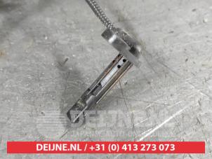 ABS-sensor från en Mitsubishi Eclipse Cross (GK/GL) 2.4 16V PHEV 4x4 2023