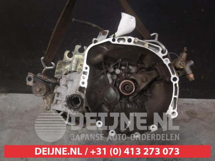 Used Gearbox Toyota Yaris (P1) 1.3 16V VVT-i Price € 250,00 Margin scheme offered by V.Deijne Jap.Auto-onderdelen BV
