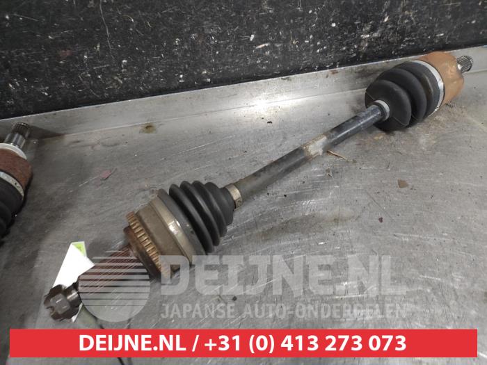 Gebrauchte Antriebswelle links vorne Hyundai i30 (FD) 1.6 CVVT 16V Preis € 40,00 Margenregelung angeboten von V.Deijne Jap.Auto-onderdelen BV