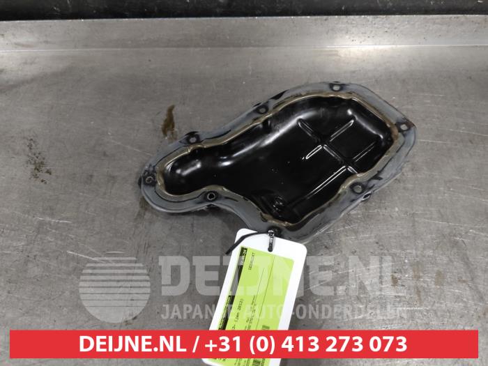 Używane Miska olejowa Nissan Note (E12) 1.2 DIG-S 98 Cena € 50,00 Procedura marży oferowane przez V.Deijne Jap.Auto-onderdelen BV