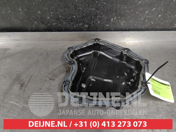 Usagé Couvercle carter Nissan Juke (F15) 1.6 DIG-T 16V Prix € 50,00 Règlement à la marge proposé par V.Deijne Jap.Auto-onderdelen BV