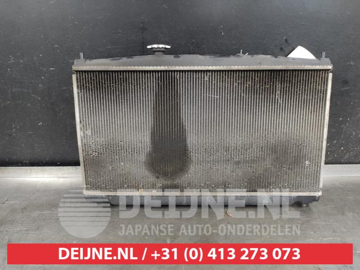 Usagé Radiateur Honda Insight (ZE2) 1.3 16V VTEC Prix € 100,00 Règlement à la marge proposé par V.Deijne Jap.Auto-onderdelen BV