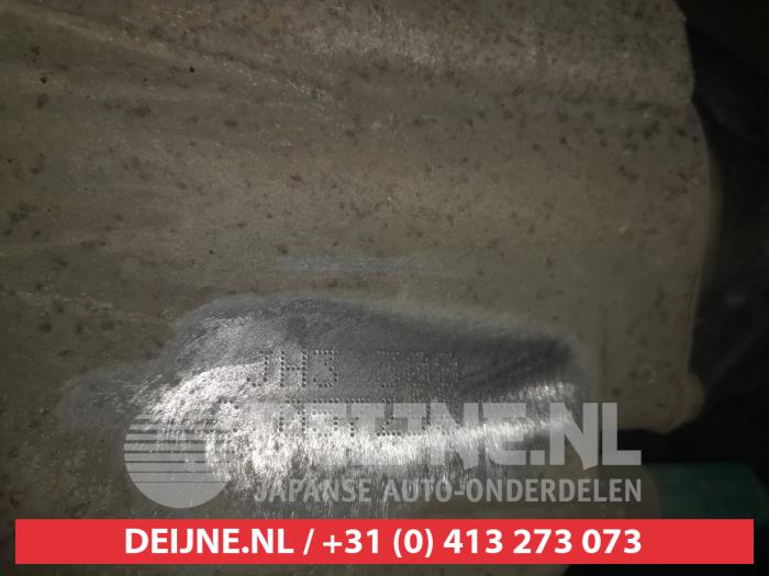 Getriebe van een Nissan Note (E11) 1.4 16V 2011