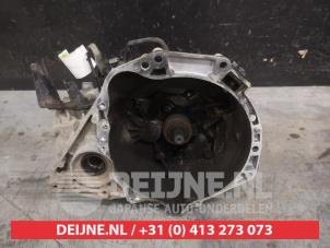 Getriebe van een Nissan Note (E11) 1.4 16V 2011