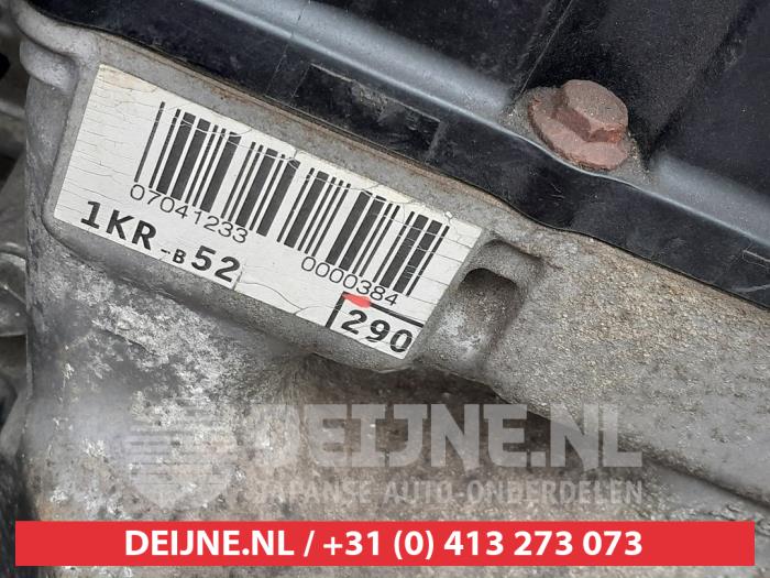 Engine from a Toyota Aygo (B40) 1.0 12V VVT-i 2016