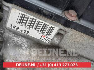 Engine from a Toyota Aygo (B40) 1.0 12V VVT-i 2016