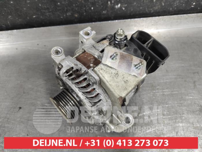 Usagé Dynamo Mazda 6 (GH12/GHA2) 2.0i 16V S-VT Prix € 35,00 Règlement à la marge proposé par V.Deijne Jap.Auto-onderdelen BV