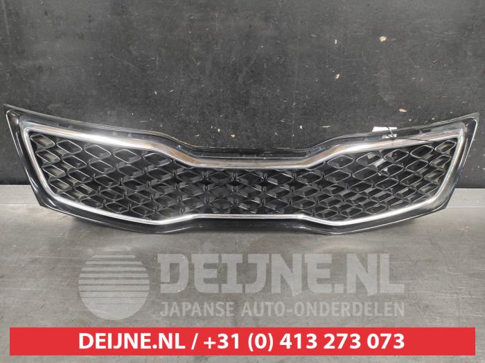 Używane Grill Kia Optima 1.7 CRDi 16V Cena € 150,00 Procedura marży oferowane przez V.Deijne Jap.Auto-onderdelen BV
