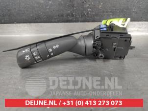Gebrauchte Licht Schalter Toyota Yaris Cross (PB1/PJ1) 1.5 12V Hybrid 115 Preis auf Anfrage angeboten von V.Deijne Jap.Auto-onderdelen BV