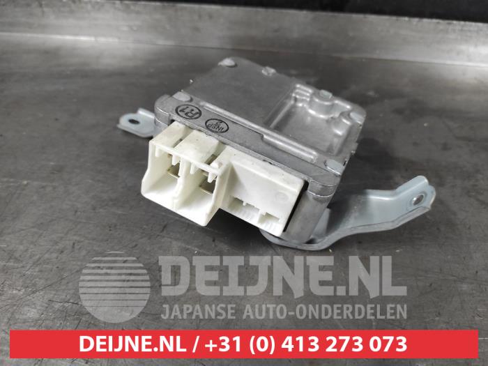 Begagnade Dator, servostyrning Toyota Yaris (P1) 1.0 16V VVT-i Pris € 35,00 Marginaltabell erbjuds av V.Deijne Jap.Auto-onderdelen BV