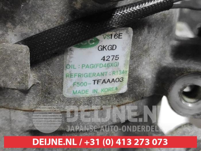 Pompe clim d'un Kia Optima 1.7 CRDi 16V 2012