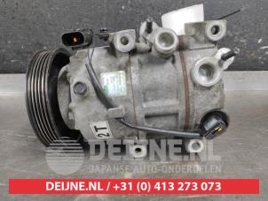 Usagé Pompe clim Kia Optima 1.7 CRDi 16V Prix € 200,00 Règlement à la marge proposé par V.Deijne Jap.Auto-onderdelen BV