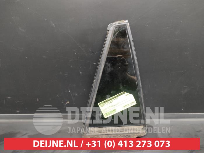 Usados Ventanilla triangular derecha detrás Mazda 6 SportBreak (GJ/GH/GL) 2.2 SkyActiv-D 175 16V Precio € 35,00 Norma de margen ofrecido por V.Deijne Jap.Auto-onderdelen BV