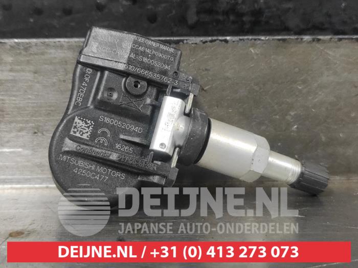 Begagnade Däcktryckssensor Mitsubishi Outlander (GF/GG) 2.2 DI-D 16V Clear Tec 4x4 Pris € 20,00 Marginaltabell erbjuds av V.Deijne Jap.Auto-onderdelen BV