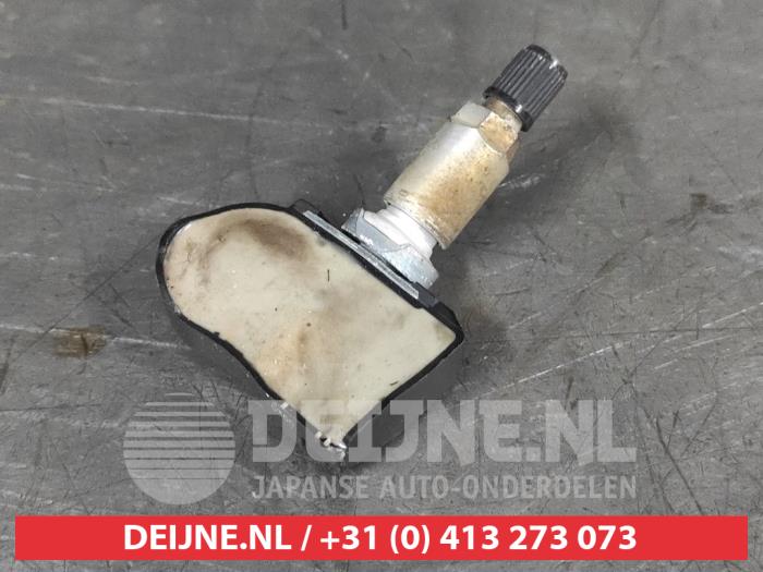 Begagnade Däcktryckssensor Kia Optima 1.7 CRDi 16V Pris € 25,00 Marginaltabell erbjuds av V.Deijne Jap.Auto-onderdelen BV