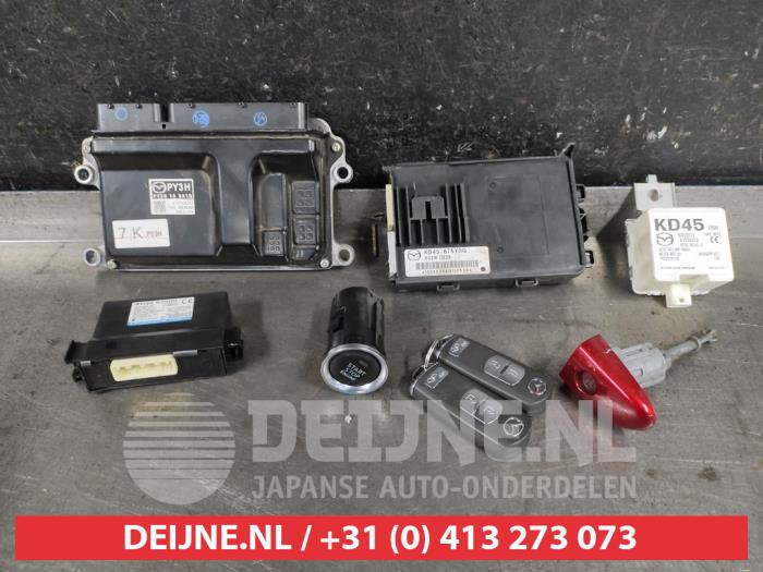 Used Engine management computer Mazda 6 SportBreak (GJ/GH/GL) 2.5 SkyActiv-G 16V Price € 125,00 Margin scheme offered by V.Deijne Jap.Auto-onderdelen BV