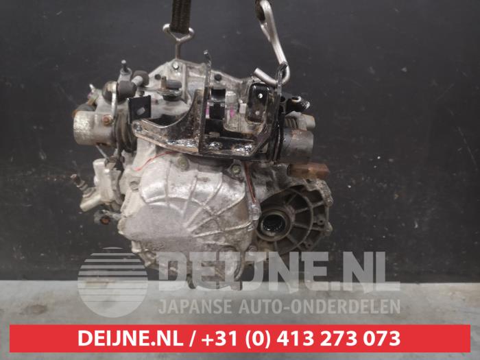 Gearbox Toyota Yaris II 1.4 D-4D - 1NDTV C53
