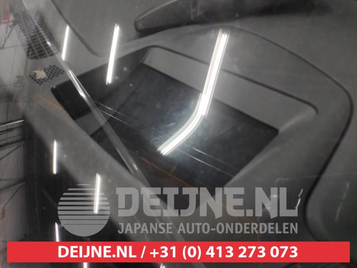 Gebrauchte Frontscheibenanzeige Nissan Qashqai (J12) 1.5 VC-T e-Power 16V Preis auf Anfrage angeboten von V.Deijne Jap.Auto-onderdelen BV