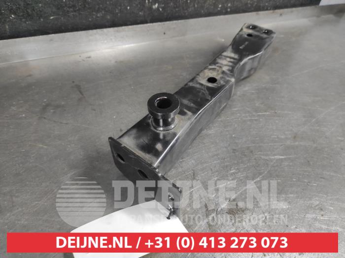 Usados Subchasis Nissan Qashqai (J11) 1.3 DIG-T 140 16V Precio € 50,00 Norma de margen ofrecido por V.Deijne Jap.Auto-onderdelen BV